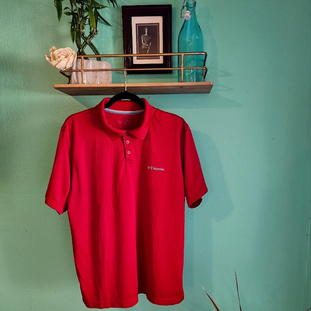 Men's Columbia polo